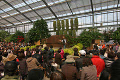 神戸花鳥園のバードショーの画像