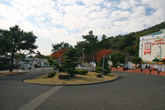 須磨浦ロープウェイ乗り場前ロータリーの画像